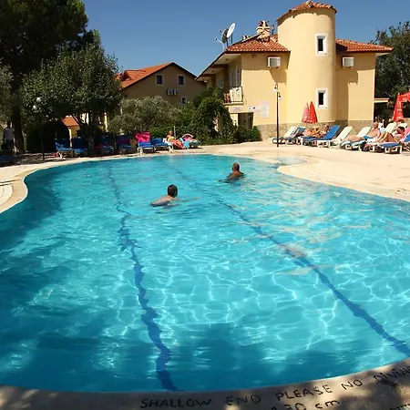 Gokcen Apartament Ölüdeniz