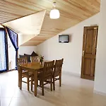 Gokcen Apartment *